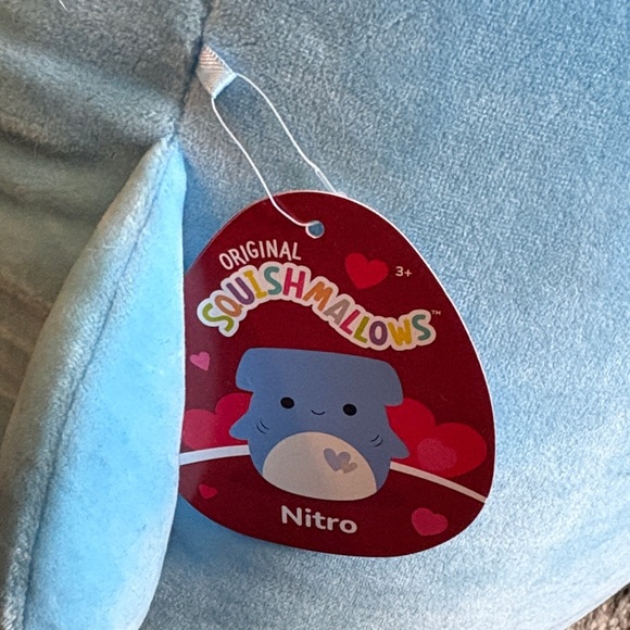 Blue hearted shark Squishmallow - Picture 3 of 3